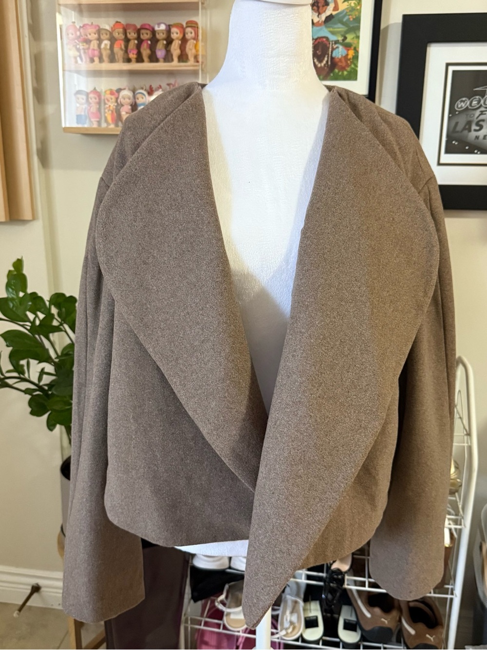 DYNAMITE - Women’s Draped Open-Front Sweater Jacket - Taupe